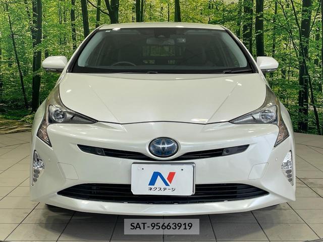 Toyota PRIUS 2016-05 8649763-13