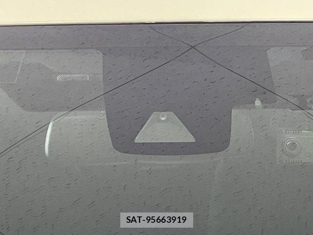 Toyota PRIUS 2016-05 8649763-4