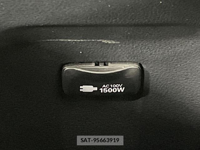 Toyota PRIUS 2016-05 8649763-5