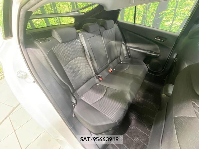 Toyota PRIUS 2016-05 8649763-8