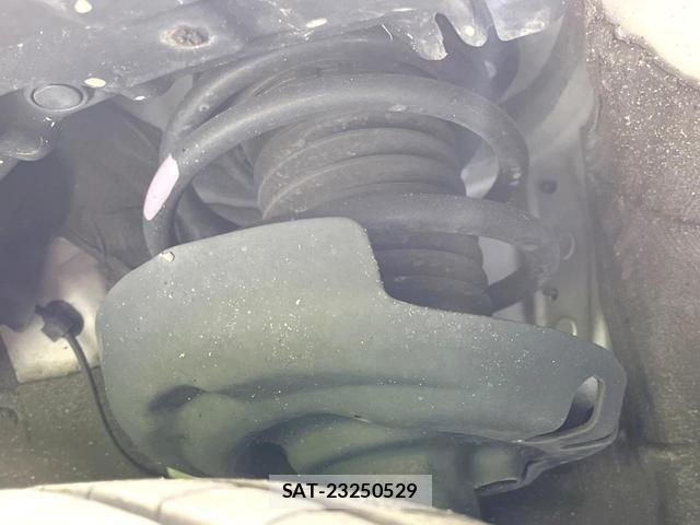 Toyota PRIUS 2021-07 8649993-19