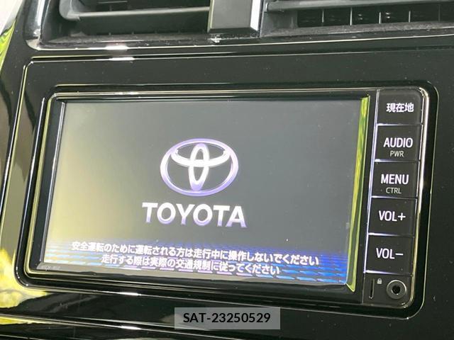 Toyota PRIUS 2021-07 8649993-2