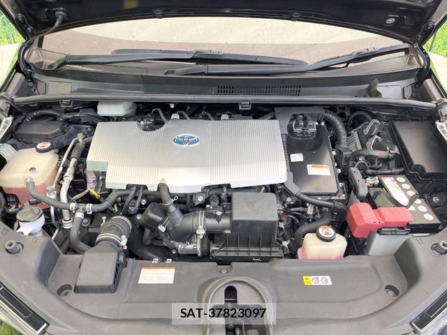 Toyota PRIUS 2018-06 8650074-14