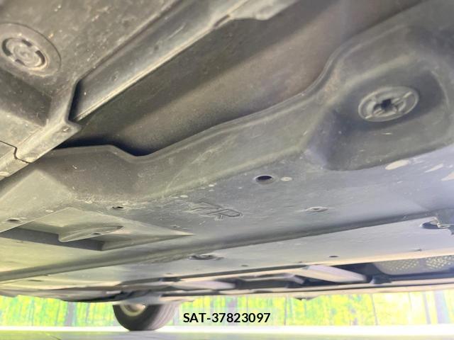 Toyota PRIUS 2018-06 8650074-18
