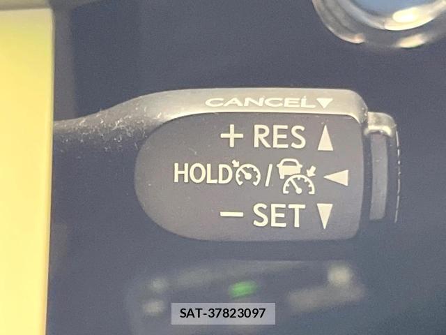 Toyota PRIUS 2018-06 8650074-4