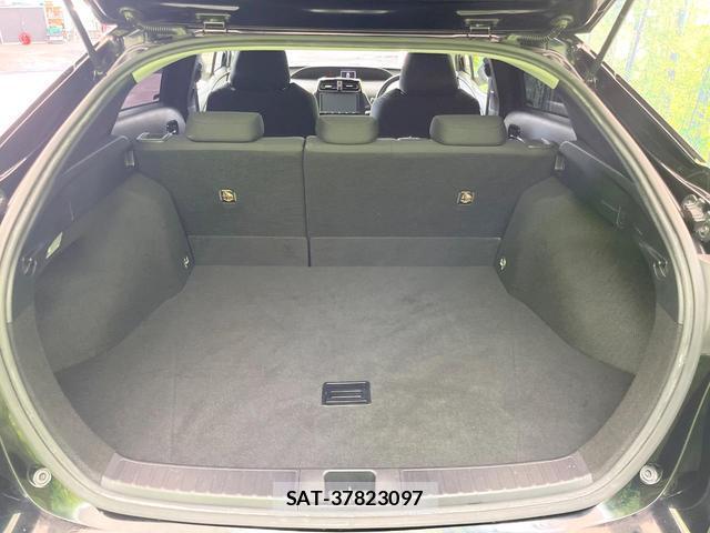 Toyota PRIUS 2018-06 8650074-9