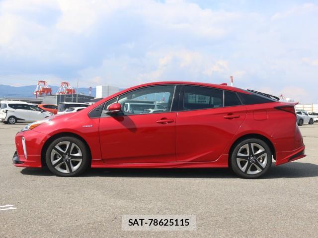 Toyota PRIUS 2019-04 8650837-10
