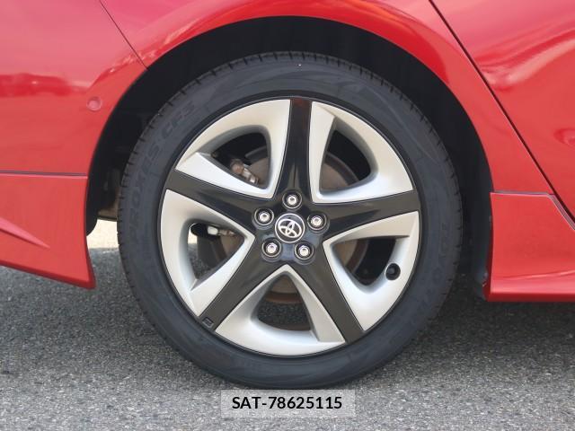 Toyota PRIUS 2019-04 8650837-19