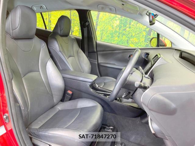 Toyota PRIUS 2017-09 8650845-8