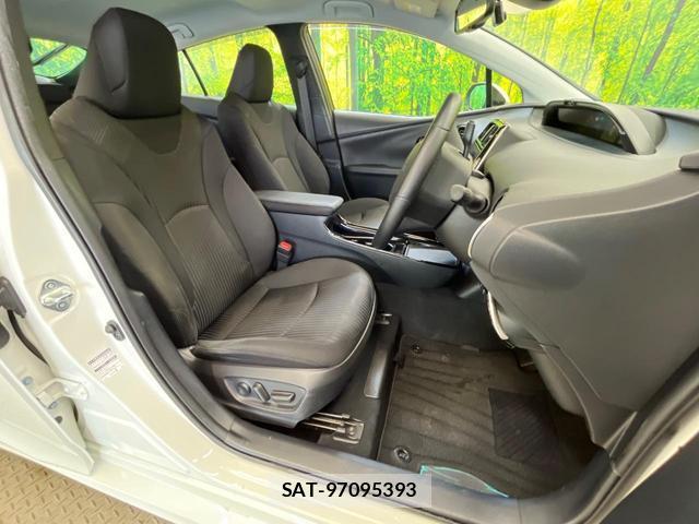 Toyota PRIUS 2019-01 8651136-9