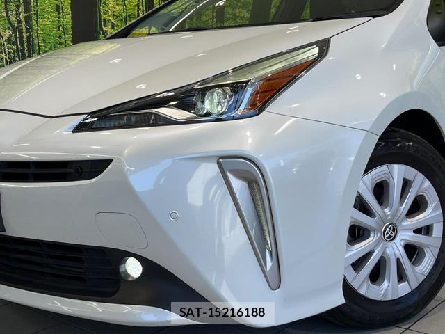 Toyota PRIUS 2021-07 8651198-11