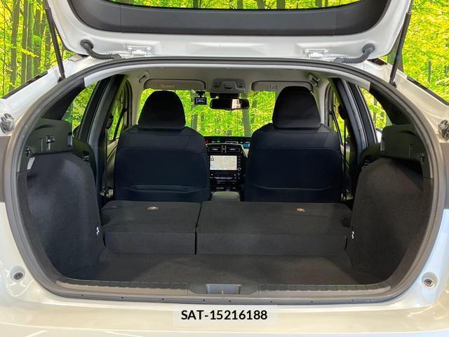 Toyota PRIUS 2021-07 8651198-9