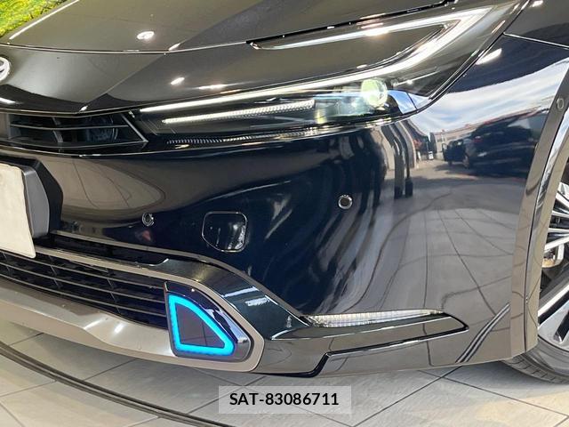 Toyota PRIUS 2025-02 8651207-11