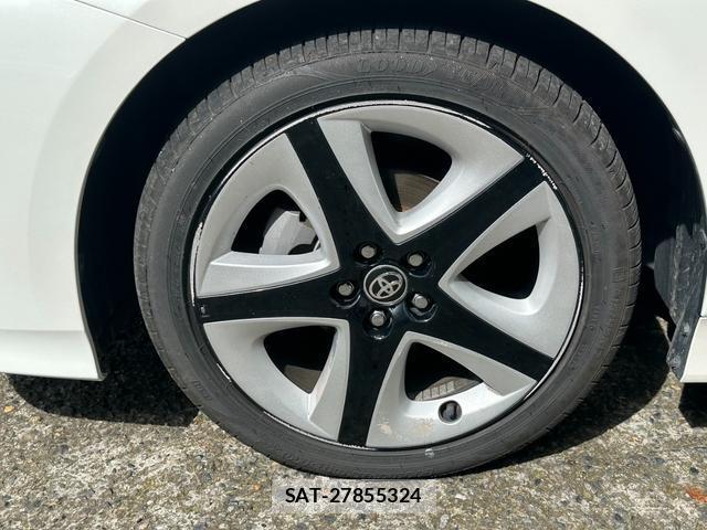 Toyota PRIUS 2016-03 8651237-14