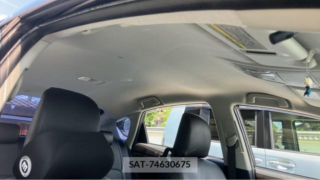Toyota PRIUS 2014-02 8651422-15