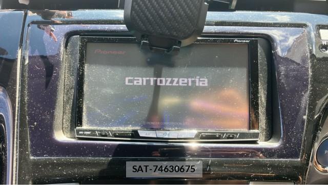 Toyota PRIUS 2014-02 8651422-4