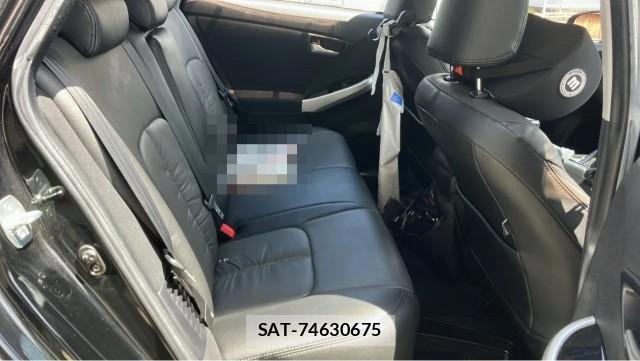 Toyota PRIUS 2014-02 8651422-6
