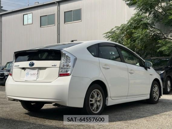 Toyota PRIUS 2009-12 8651474-12