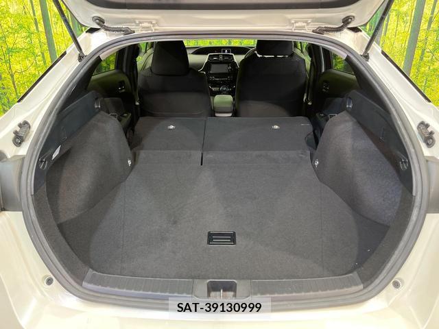 Toyota PRIUS 2016-09 8651495-10