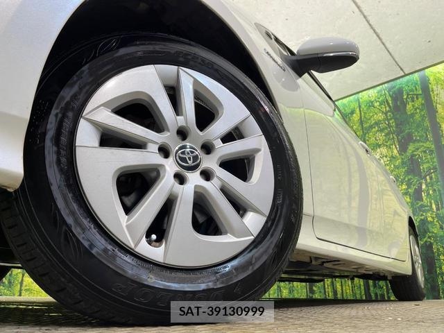 Toyota PRIUS 2016-09 8651495-12