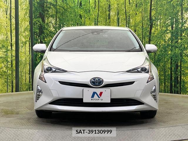 Toyota PRIUS 2016-09 8651495-13