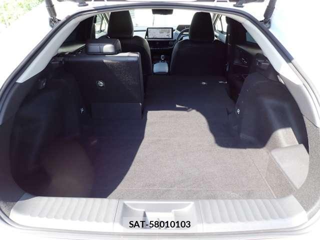 Toyota PRIUS 2024-03 8651659-11