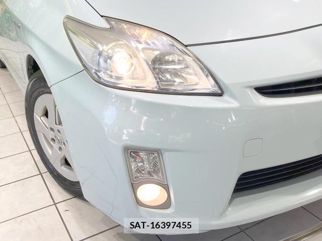 Toyota PRIUS 2010-01 8651689-11