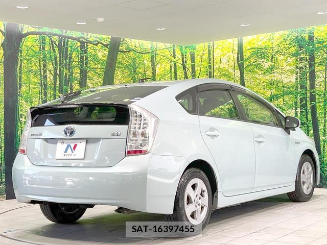 Toyota PRIUS 2010-01 8651689-16