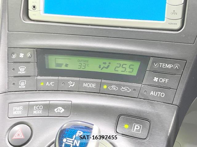 Toyota PRIUS 2010-01 8651689-6