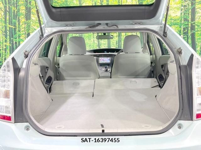 Toyota PRIUS 2010-01 8651689-9
