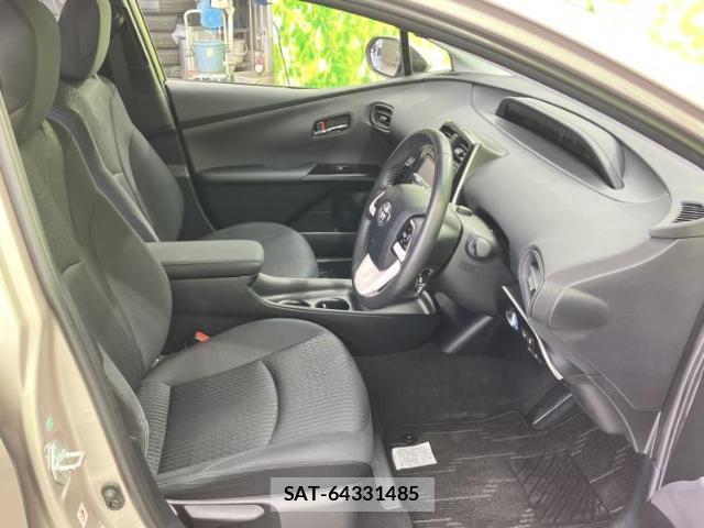 Toyota PRIUS 2016-11 8651710-4