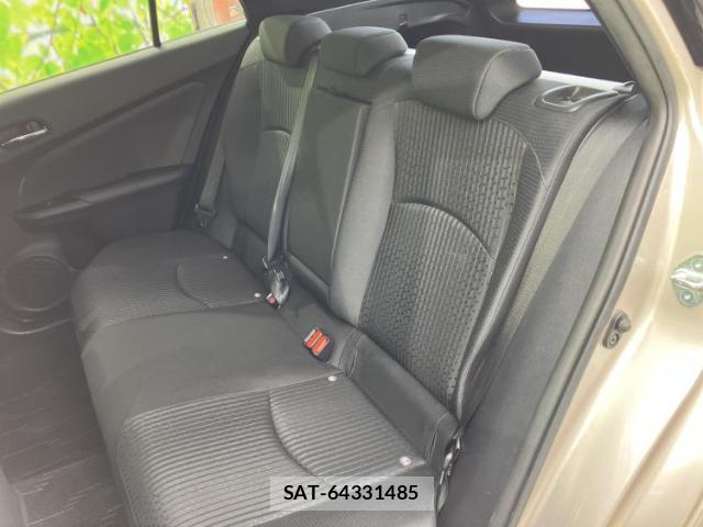 Toyota PRIUS 2016-11 8651710-7