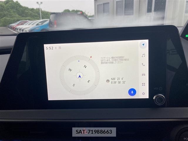 Toyota PRIUS 2023-03 8651819-1