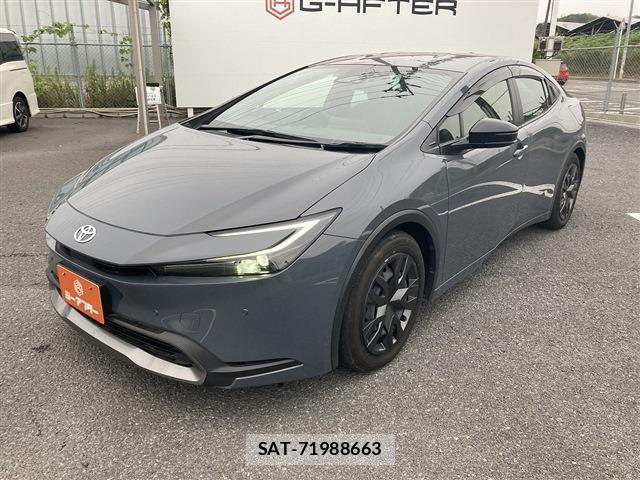 Toyota PRIUS 2023-03 8651819-13