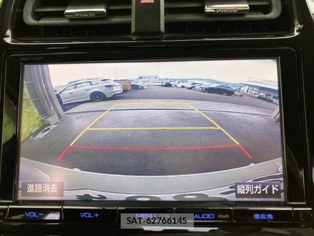 Toyota PRIUS 2016-06 8652112-11