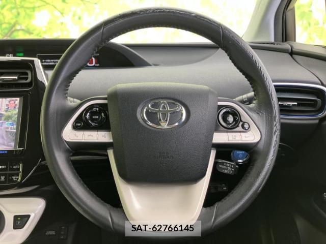Toyota PRIUS 2016-06 8652112-14