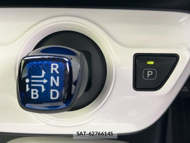 Toyota PRIUS 2016-06 8652112-17