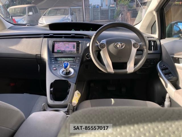 Toyota PRIUS 2011-11 8652161-11