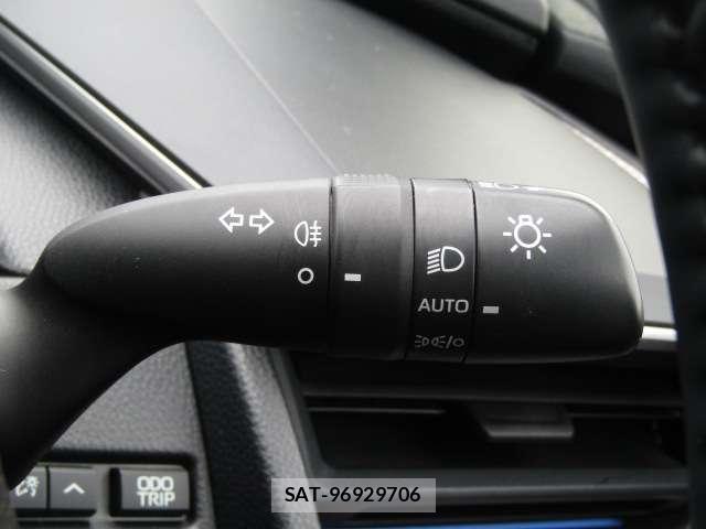 Toyota PRIUS 2024-01 8652339-7