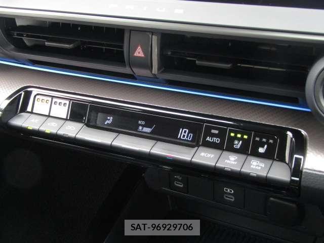 Toyota PRIUS 2024-01 8652339-9