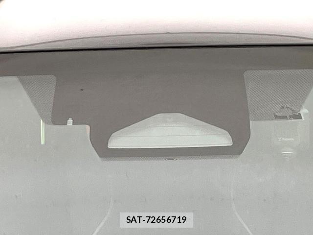Toyota PRIUS 2024-03 8652357-5