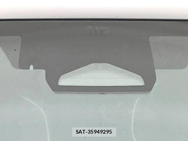 Toyota PRIUS 2024-10 8652359-6