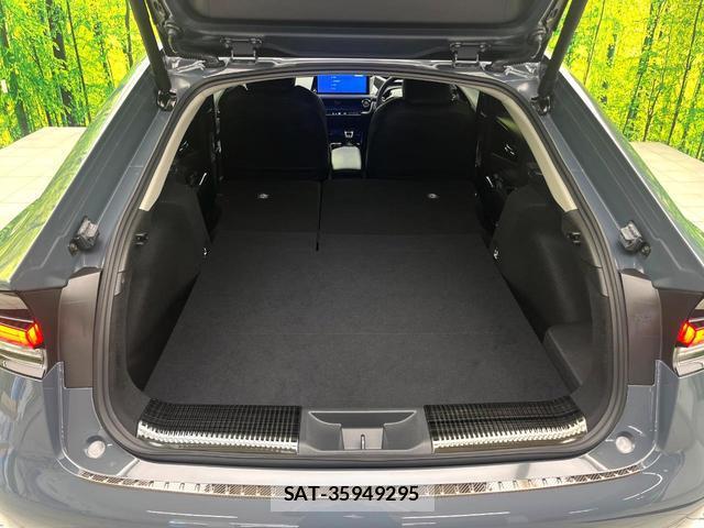 Toyota PRIUS 2024-10 8652359-9