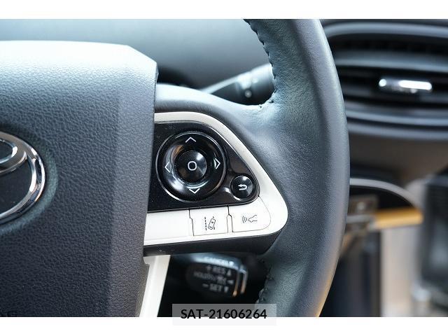 Toyota PRIUS 2017-02 8652550-16