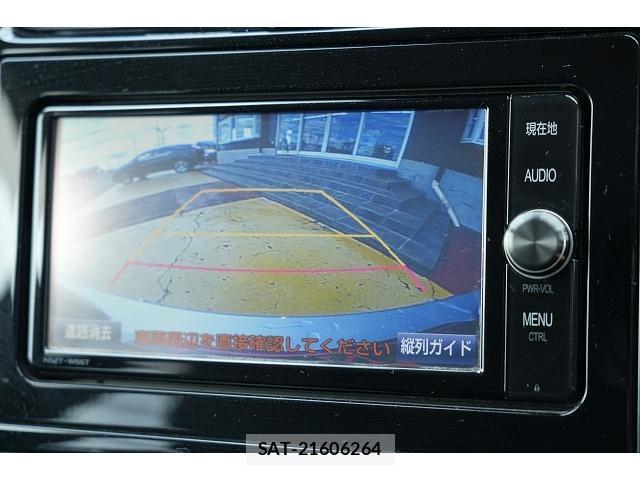 Toyota PRIUS 2017-02 8652550-6