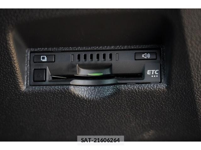 Toyota PRIUS 2017-02 8652550-8