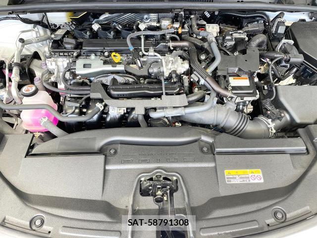 Toyota PRIUS 2025-04 8652576-17