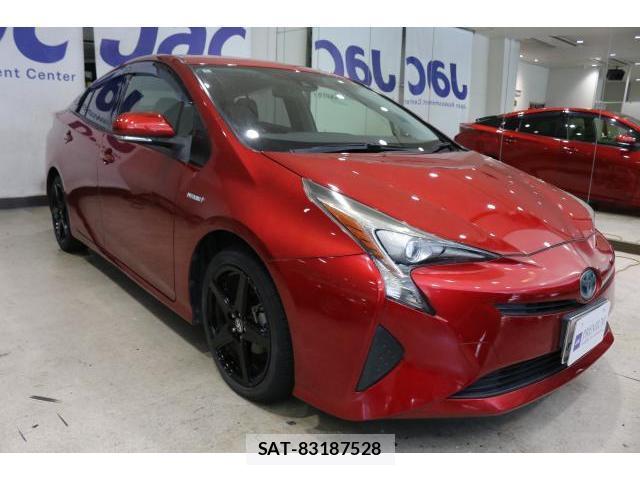 Toyota PRIUS 2015-12 8652619-10