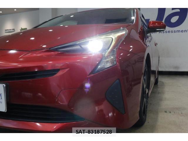 Toyota PRIUS 2015-12 8652619-14