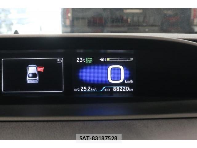 Toyota PRIUS 2015-12 8652619-17